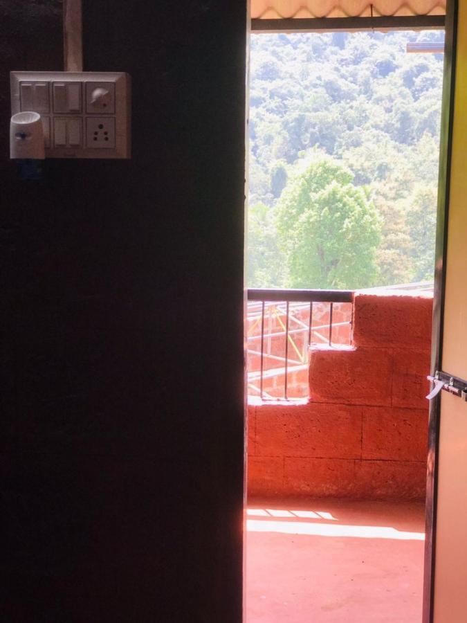 Rohan Homestay By Traviget Hospitality, Dapoli-Konkan Harnai 外观 照片