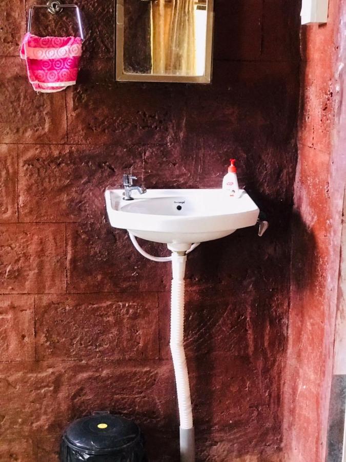Rohan Homestay By Traviget Hospitality, Dapoli-Konkan Harnai 外观 照片
